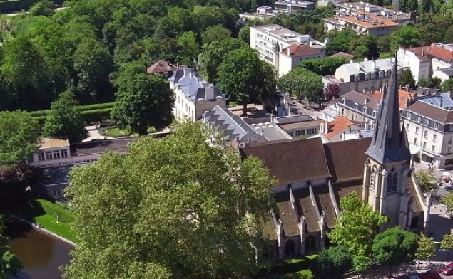 L'église Saint-Jean-Baptiste de Sceaux