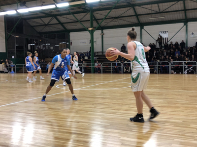 Un match de basket de l'équipe féminine de Sceaux